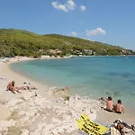 Дом отдыха Mediterranean Jewel Blato (Korcula)