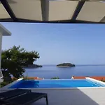 Mediterranean Jewel Дом отдыха *